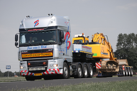 daf xf 105 space cab. DAF XF 105-510 Super Space Cab