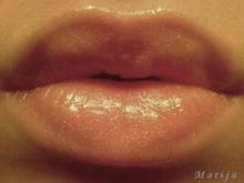 m-lips.jpg