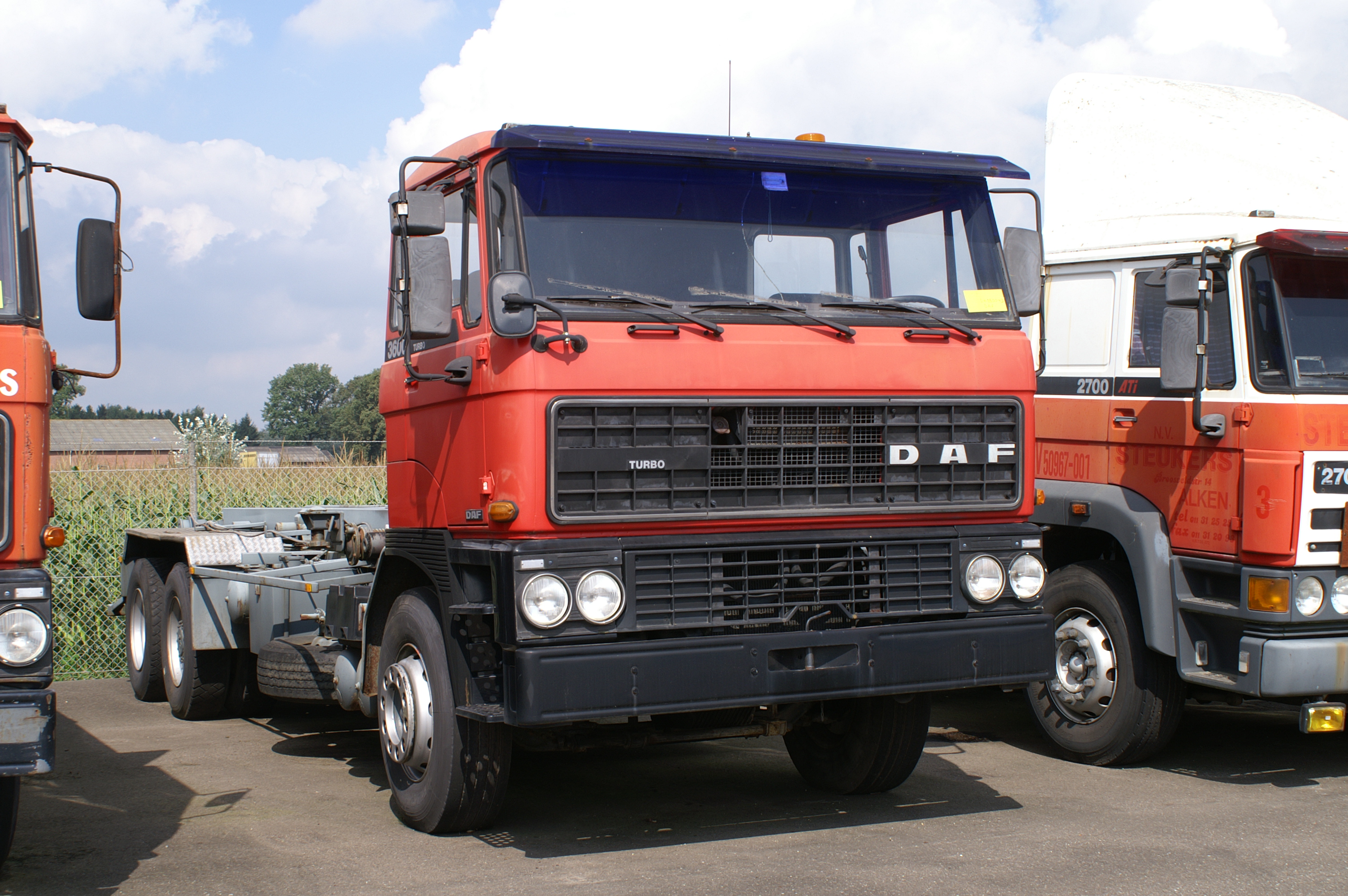 daf f 3300 cab.JPG Picture - cab